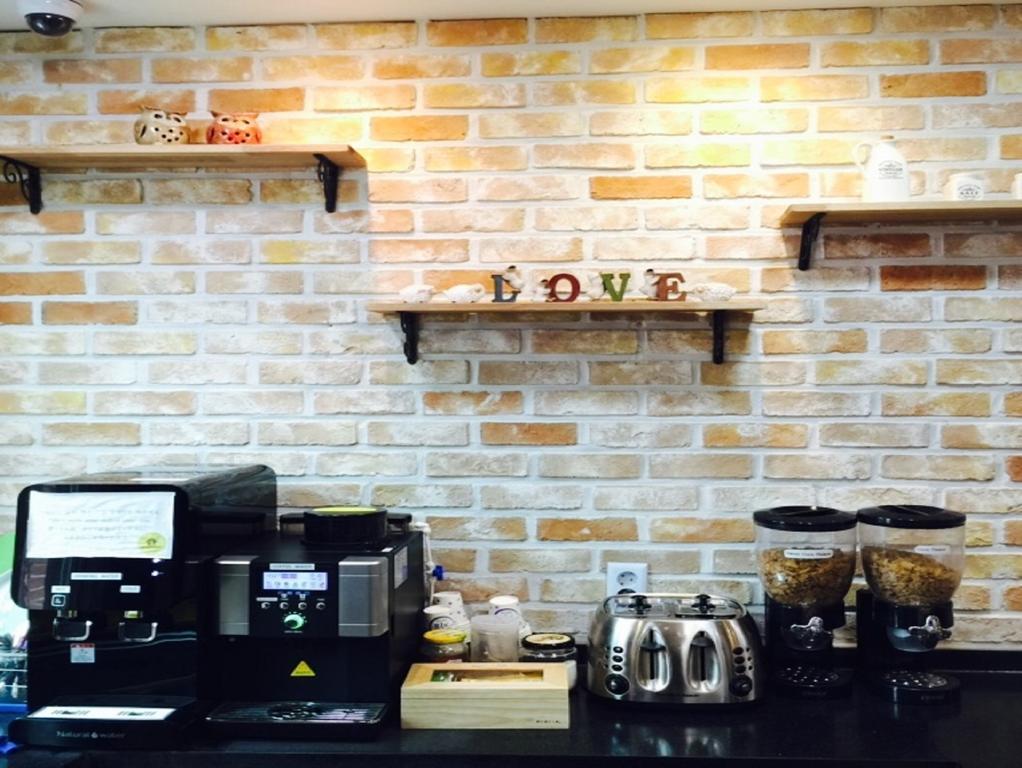24 Guesthouse Myeongdong Avenue Seúl Exterior foto