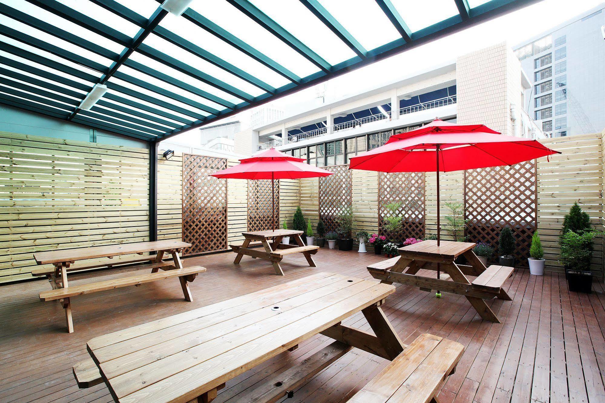 24 Guesthouse Myeongdong Avenue Seúl Exterior foto
